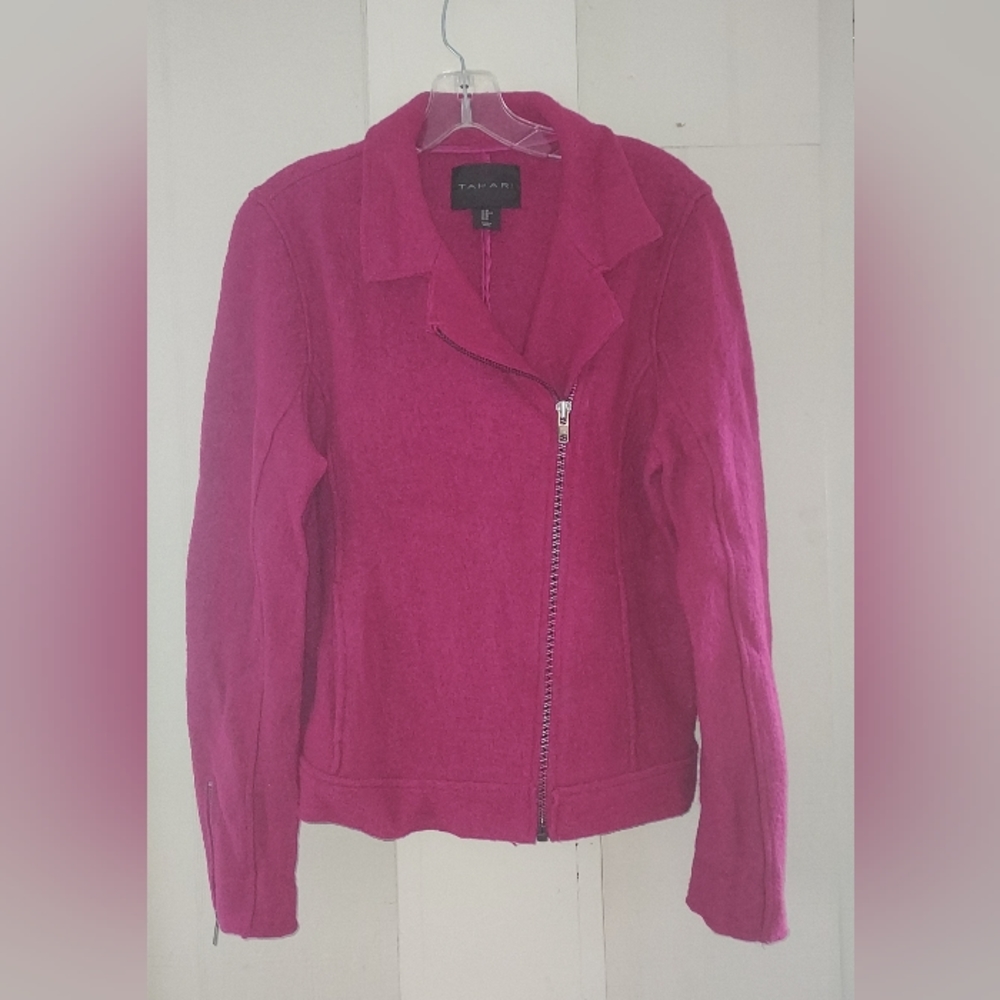 Tahari Women's Wool Blend Pink cropped jacket size Medium